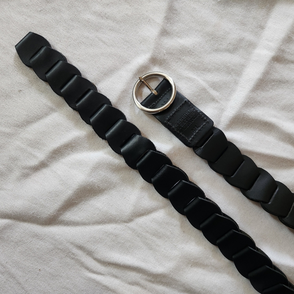 Genuine Leather Braided Belt Black Round Silver Buckle M/L